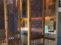 -爱碗亭·鲜炒湖南菜(壹城中心店)