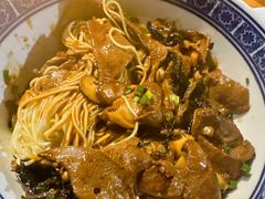 -沪西老弄堂面馆(定西路店)