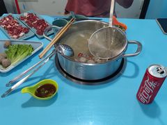 -湾区九号鲜切牛肉火锅(明珠南路店)