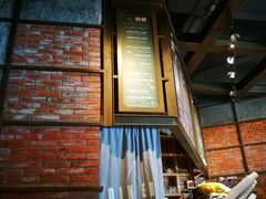 -玛格萝妮(汇智国际商业中心店)