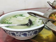 萝卜汤-邹记酸菜鱼
