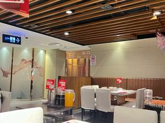 -海底捞火锅鲜切牛肉主题店(长寿路店)