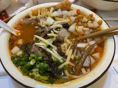 -丽丽三鲜螺蛳粉(田林路店)