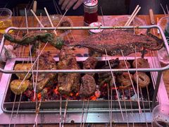 -老广烧烤(骆驼山康馨园店)