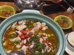 -重庆鸡公煲·青锅花椒鱼(牡丹江路店)