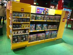 -Hamleys哈姆雷斯(三胞店)