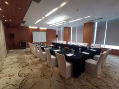 -青岛海尔洲际酒店