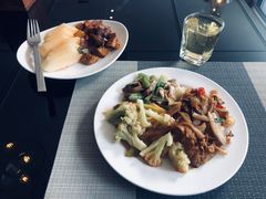 -航空港万怡酒店·万荟轩餐厅(航空港区远航路店)