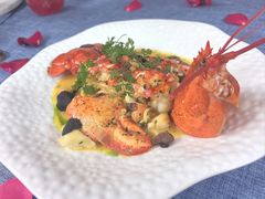 -弦月窗LUNETTE BY AMANDA(复兴路店)