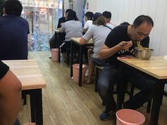 大堂-鹍记特色牛杂面
