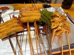-江城老胖串店·海鲜·小龙虾(世光路店)