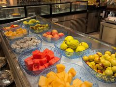 -广州万富希尔顿酒店-感趣自助餐厅·生蚝海鲜刺身