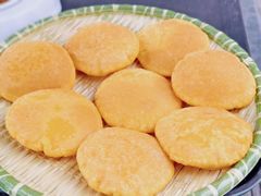 -茅草房·河畔园林火锅