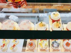 -花花卷卷·鲜食蛋糕(静安久光百货店)