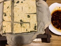 -東舍食唐精品陕菜馆