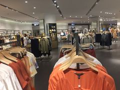 -URBAN REVIVO(佛山南海万达广场店)