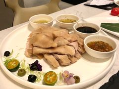 白切文昌鸡-闻见中国海南菜(K11店)