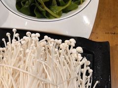 -小天鹅火锅·一线江景洪鼎旗舰店(洪崖洞店)