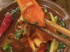 -黄潇洒老火锅(九眼桥宏济巷店)