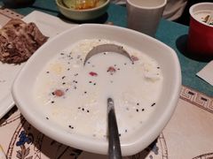 牛奶醪糟-贯贯吉·清真餐厅(浙江中路店)