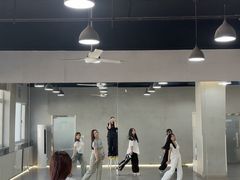 -零下舞度·街舞连锁机构(直沽校区)
