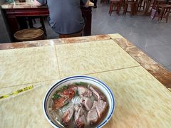 -香辉食馆(新兴路店)