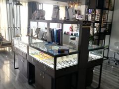-视野联行眼镜蔡司·依视路官方授权店(顺城店)