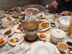 -雍和会海鲜姿造自助(湖东路店)
