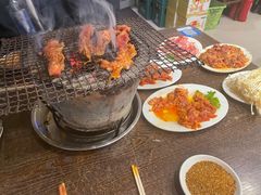 -韩风烤牛肉冷面店