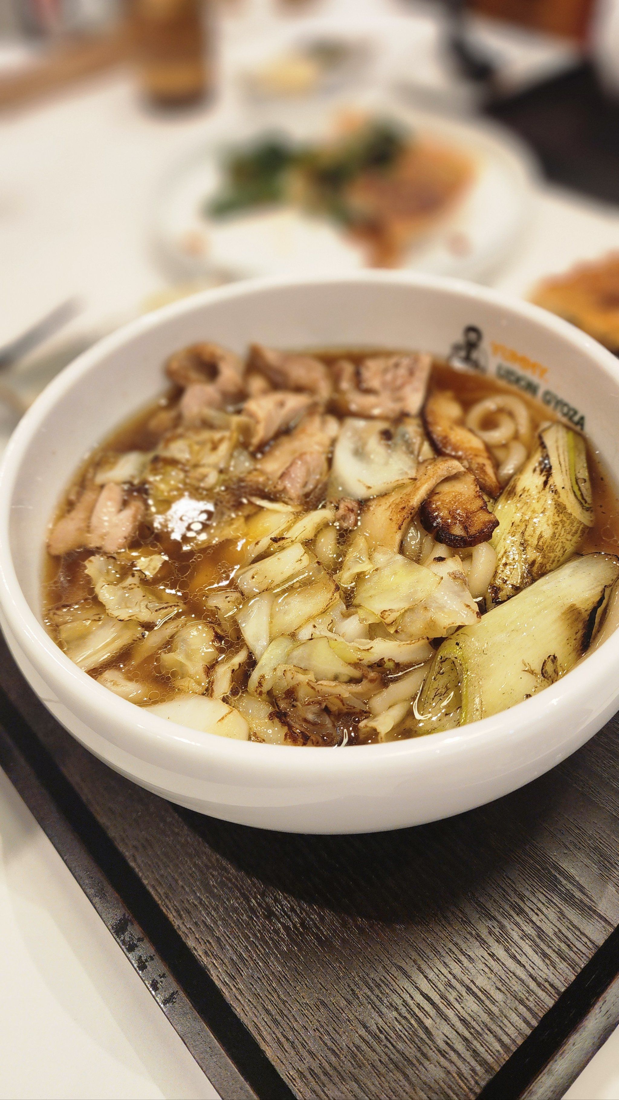 在济州吃的日食乌冬面!炸猪排盖饭!还有饺子