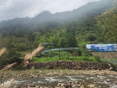 -龙井峡漂流