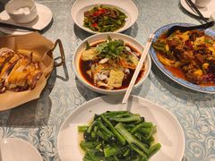 -巴扎美食·新疆菜·西域歌舞表演餐厅(新疆大厦店)