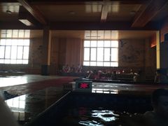 -沈阳龙润夏宫温泉水乐园