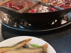 -行是老火锅(恒大御龙天峰店)