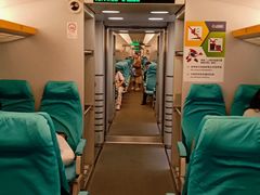 -龙阳路磁悬浮列车总站-停车场