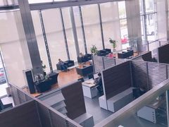 -奔驰上海利星(七宝店)