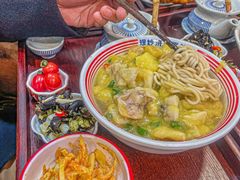 -哈灵现炒本帮面(宁波路店)
