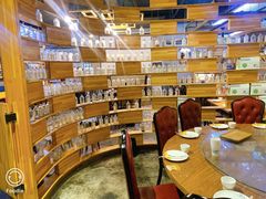 大堂-小河公主秘制烤羊腿(小绿谷店)
