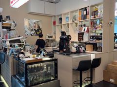 -Dogi&kiki Coffee(中心商务大厦店)