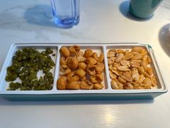 -荷塘秋月·本帮江浙菜(国权路店)