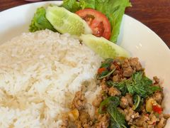 -Dang restaurant (patong phuket)