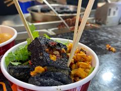 -黑色经典臭豆腐·湖南特产(步行街店)