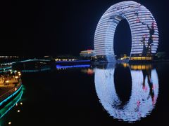 -湖州太湖旅游度假区-月亮广场