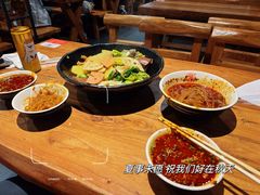-万记麻辣烫国展总店