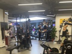 -超鹿运动(达信大厦店)