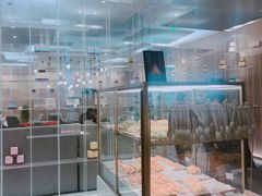 面包甜点陈列柜-奈雪的茶(市百一店)