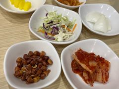 -贵宾庄炸酱面·韩式料理(高区店)