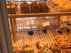 -皇冠幸福里动物奶油生日蛋糕(光谷软件园店)