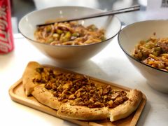 孜然鸡肉馕披萨-壹粉屋新疆炒米粉(建外SOHO东区店)