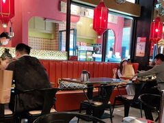 大堂-鸣记脆皮烤鱼·海鲜烤鱼(亿合城店)